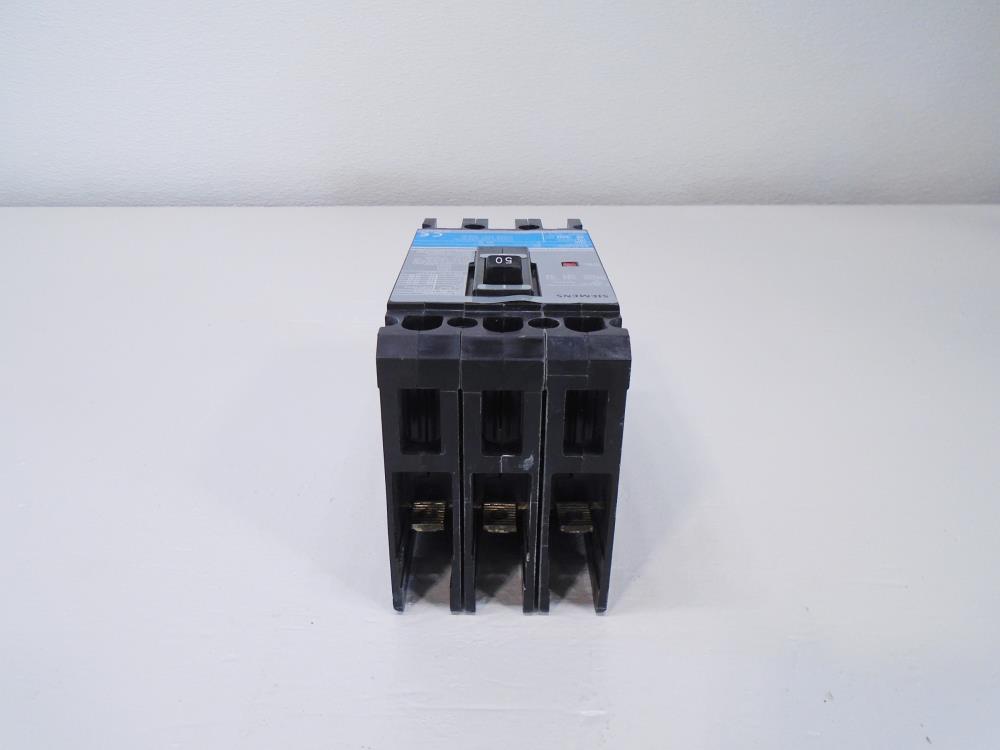 Siemens Sentron Circuit Breaker, 50 Amps, 600 VAC, 3-Pole, ED63B050